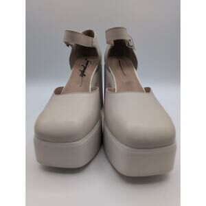 Free People | Gwen Platform Mary Janes Moonlight color | Size 41